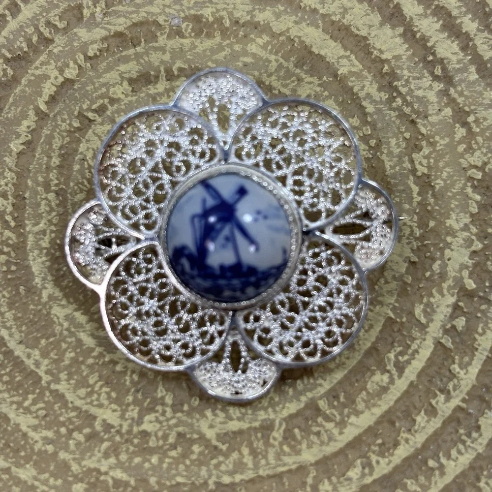 Vintage Sterling Delft Holland Filigree Style Pin Holland Porcelain Center